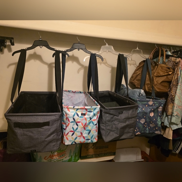 Thirty-One Multicolor Geometric Tote - Picture 2 of 8